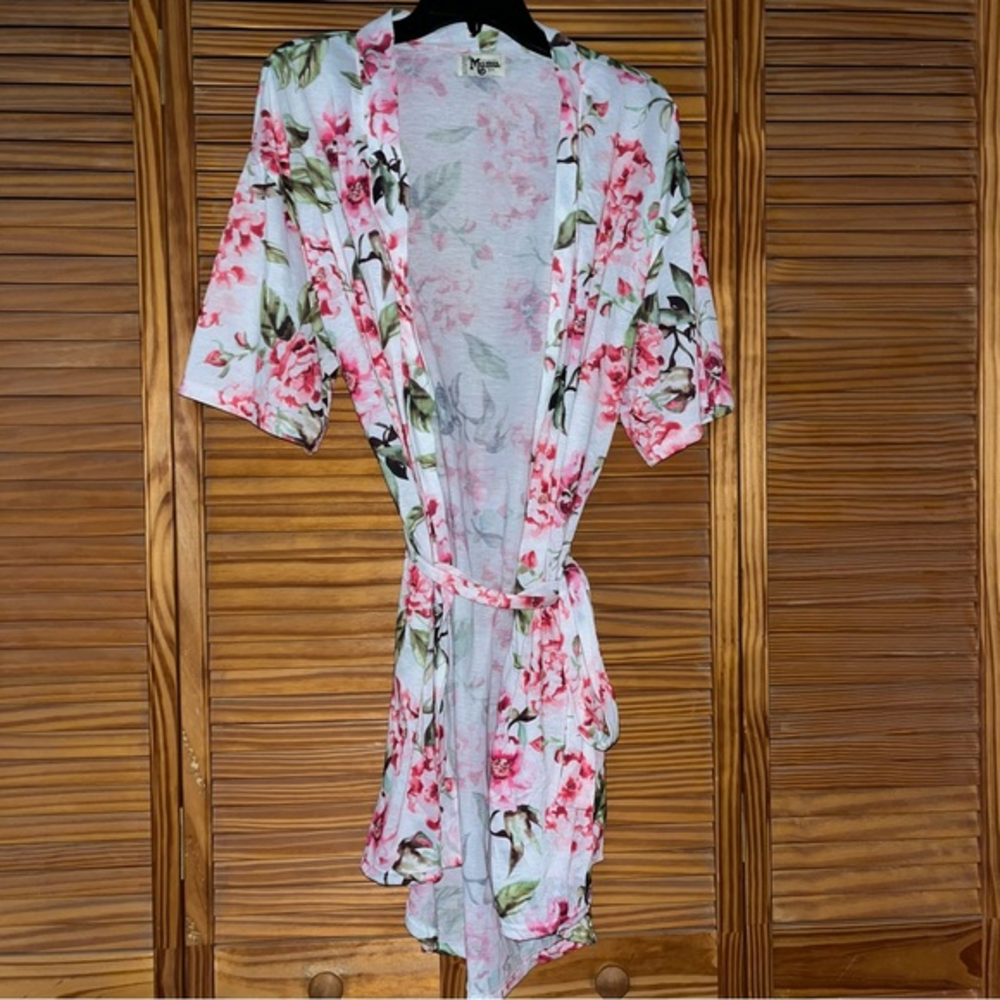 Show Me Your Mumu Short Sleeve Brie Garden of Blooms Robe One Size